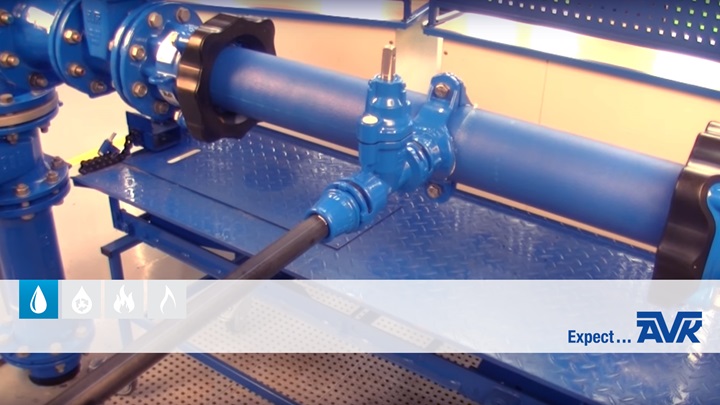 Video giving an introduction to the Supa Lock under pressure tapping valve - thumbnail