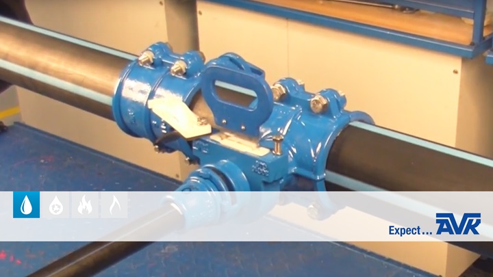 Video showting the features of the Supa Lock with tapping head - thumbnail